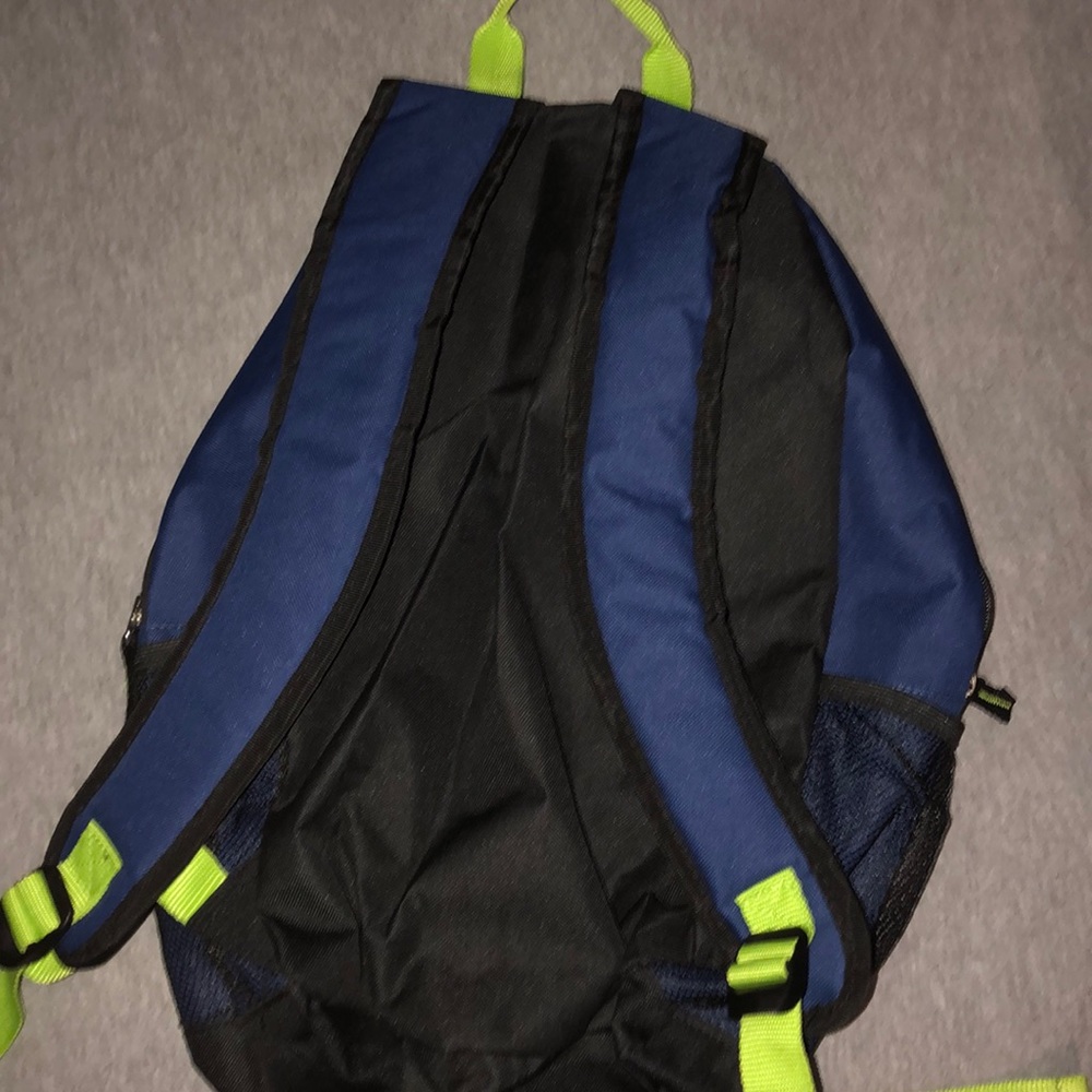 Trailmaker Backpack - Picture 3 of 3